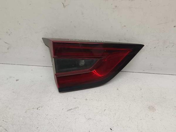 FEU ARRIERE GAUCHE NISSAN - Vue 1